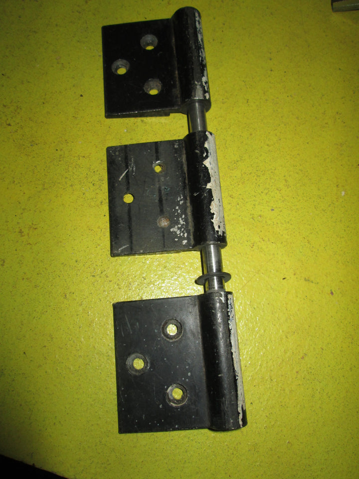 Fast Fix Hinge with Insert & Flap Hinge 90-100-102-185L x 40-44-50W