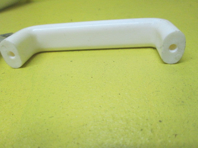 White Plastic Round Rectangle Pull Handles