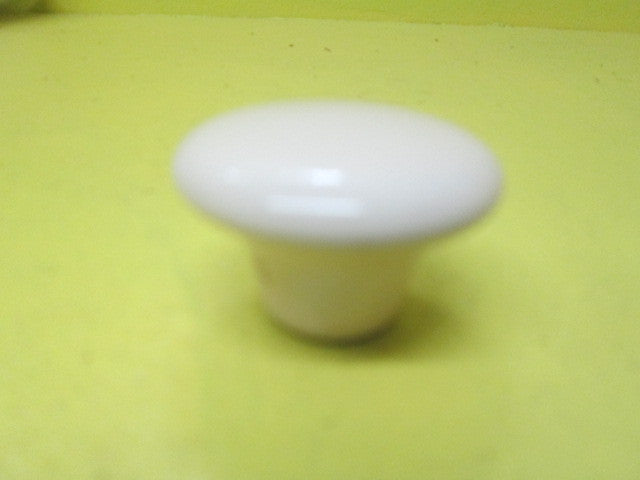 Almond Porcelain Knob(38D & 41D)