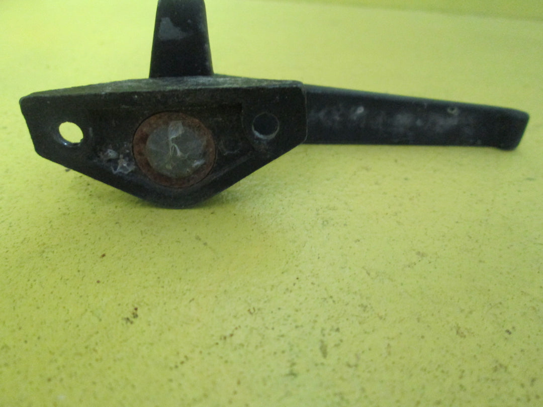 Top Mounted Black/Sliver Aluminum Catches 100L x 30H