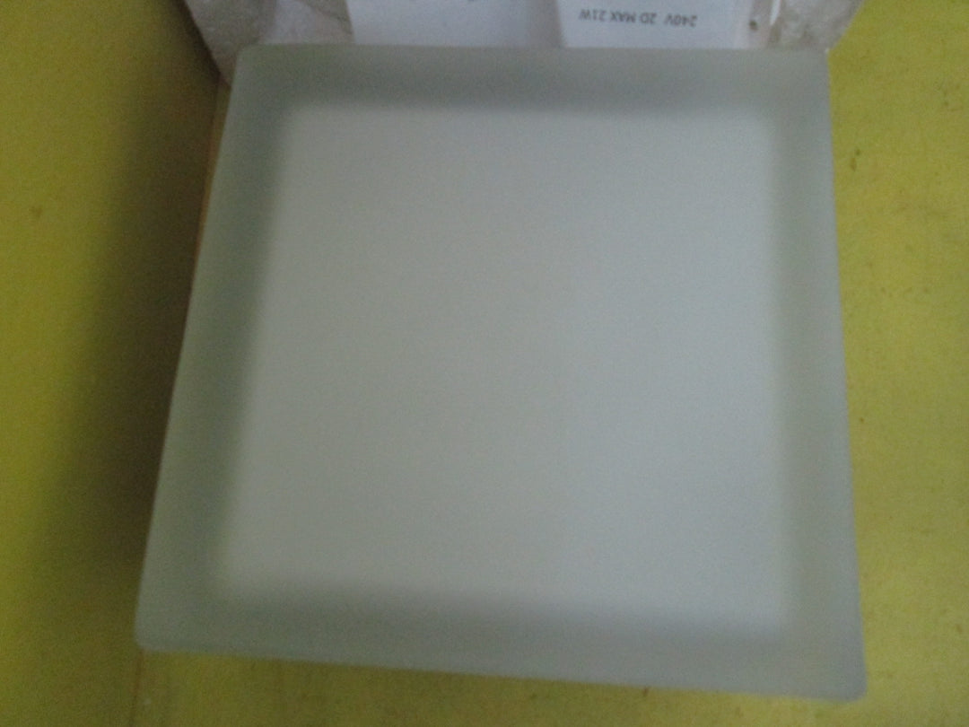 Square Light Fixture Chrome(New) 20W 90SQ x 95H