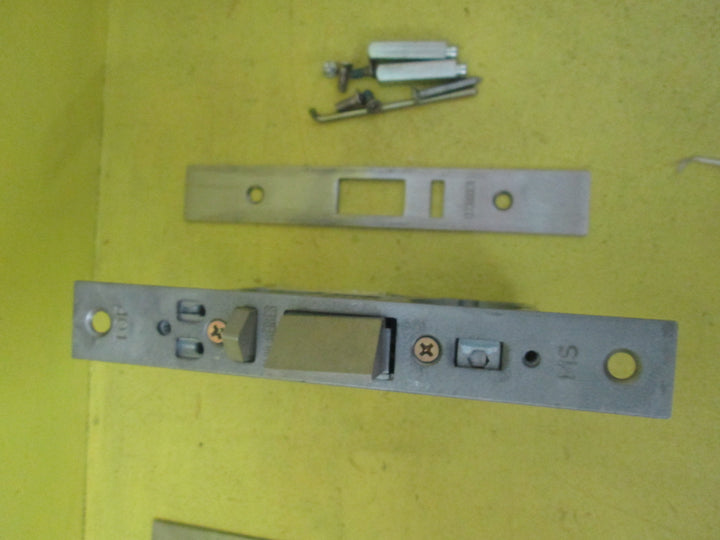 Lockwood Mortice Vest Lock 3572SC 280L x 25W/Body 85D 110W