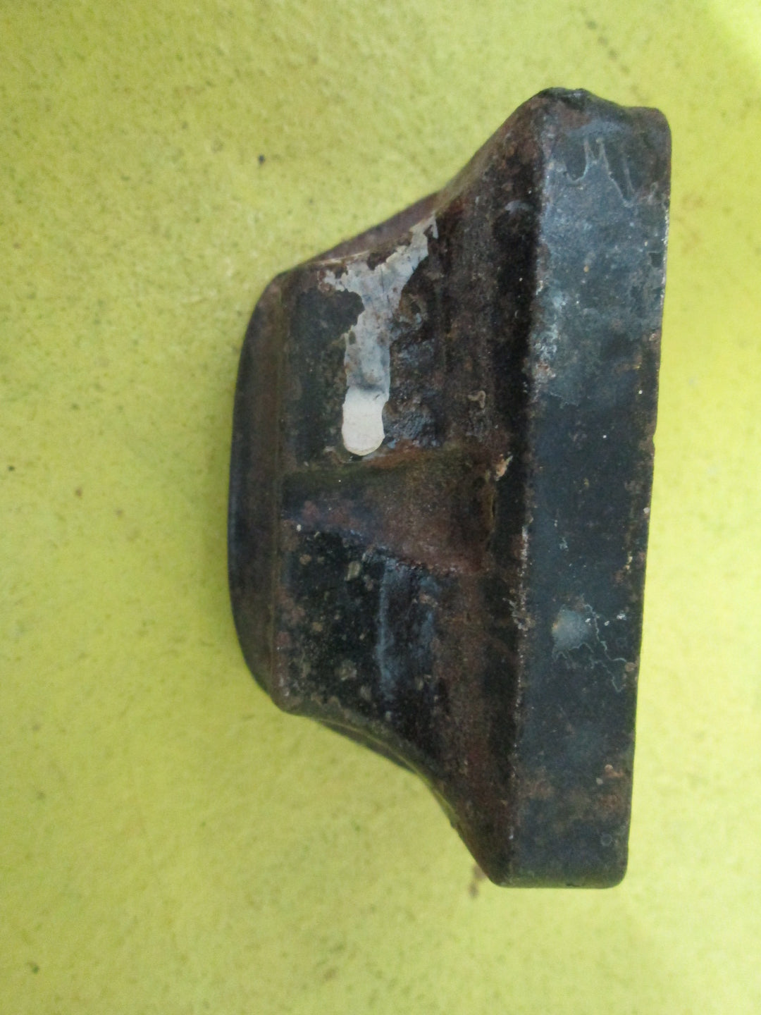 Vintage Cast Iron Keep 65-45L x 30-50D x 45H