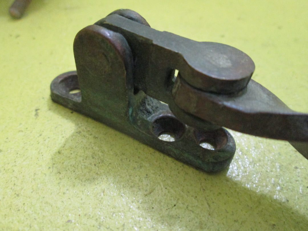 Antique Brass Ribbed End Fanlite Stay 380L x 13W