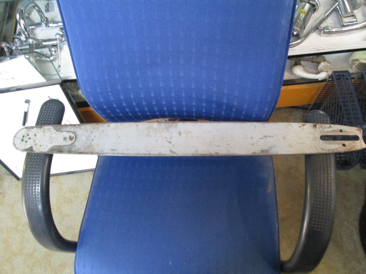 Chainsaw Bar 700L x 75W