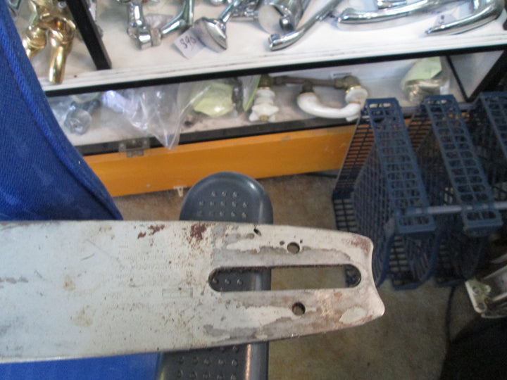 Chainsaw Bar 700L x 75W
