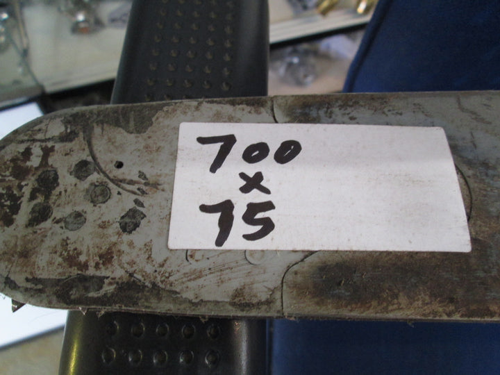 Chainsaw Bar 700L x 75W