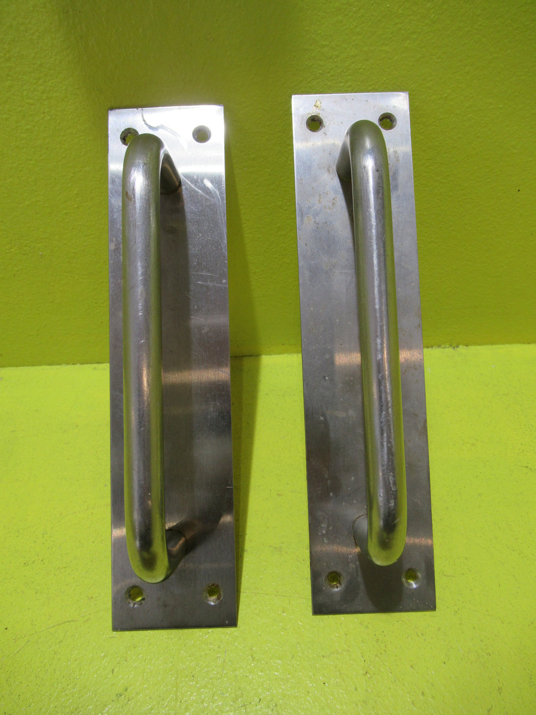 Satin Stainless Steel Craden 226 Pull Handle on Plate 250L x 100W/220L x 50D