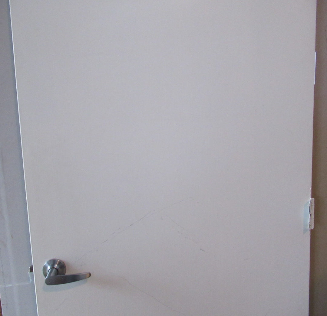 Modern white Hollowcore Door (CT)   2030H x 810W