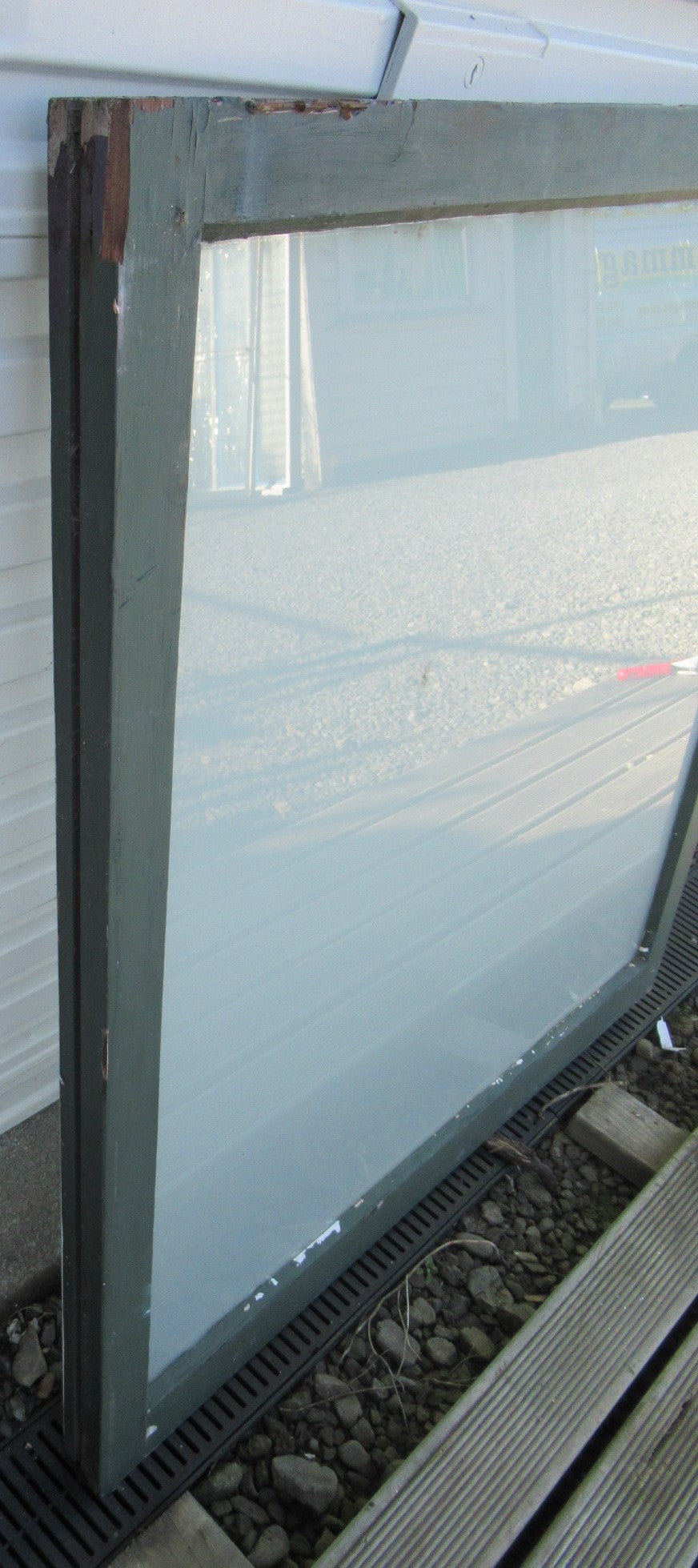 1 Lite Sash with frosted Glass   950H x 945W