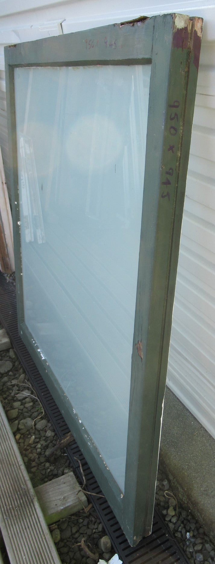 1 Lite Sash with frosted Glass   950H x 945W
