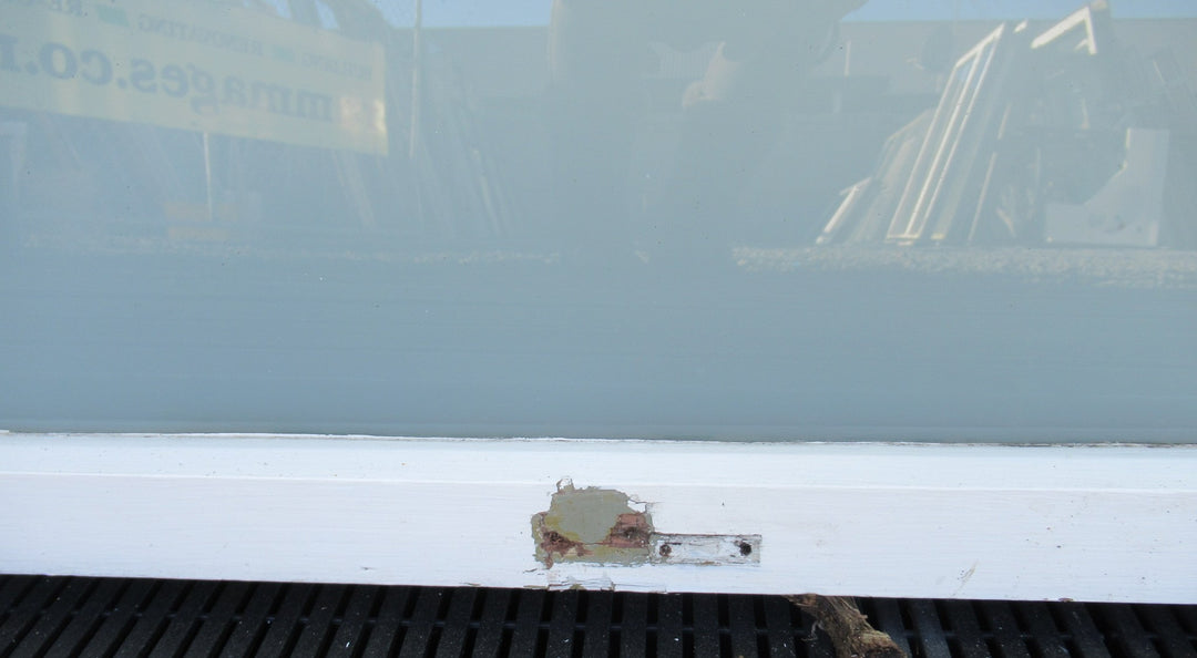 1 Lite Sash with frosted Glass   950H x 945W