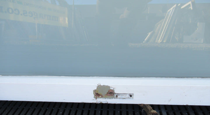 1 Lite Sash with frosted Glass   950H x 945W
