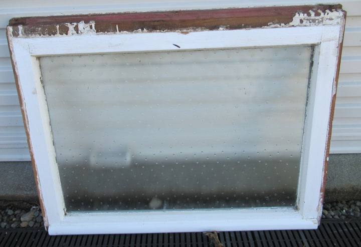1 Lite Middle Sash with Antique Star Glass   590H x 760W