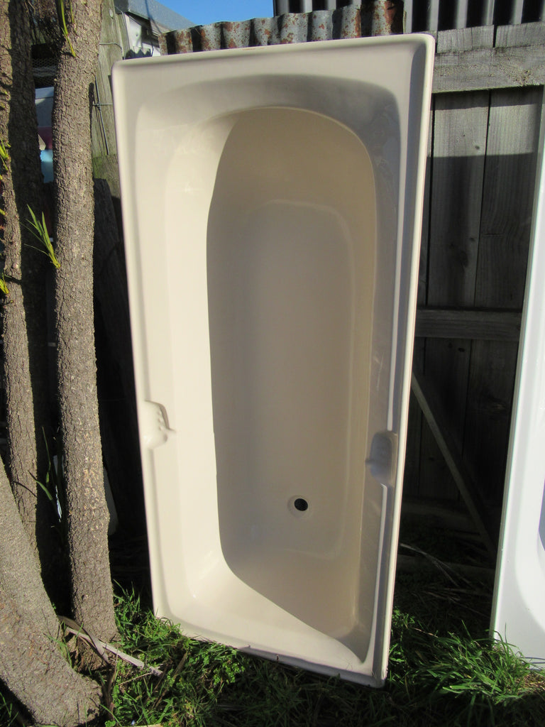 Almond Acrylic Bath   1660L x 750W x 400D