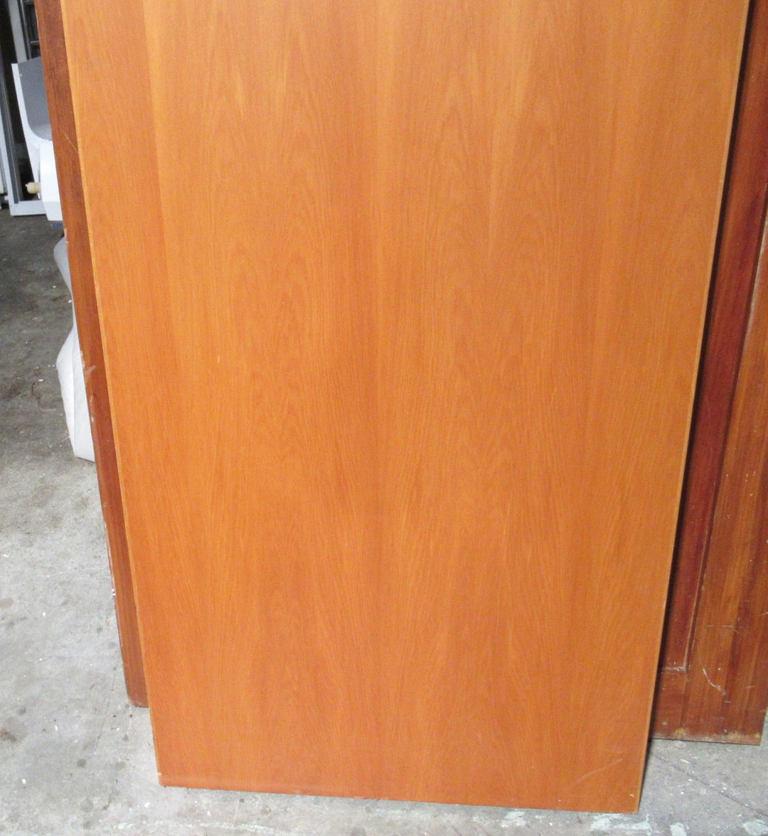 Sliding Veneer Hollow Core Door (CT)   1980H x 610W x 35D
