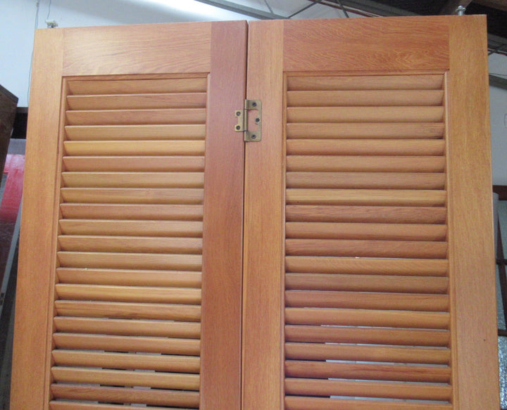 2 Panel Bifold Louvre Door (CT)   1980H x 730W x 30D