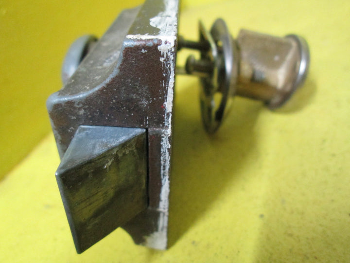 Lockwood Oval Thumb Turn Night Latch 95L x 65W x 27D