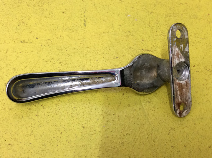 Wedge Fastener with Oval Plate and rounded handle